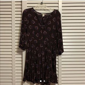 Decorative mid-thigh dress